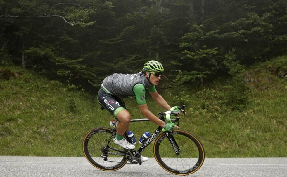 Il tedesco Marcel Kittel durante la tappa odierna del Tour da Pau a Peyragudes per un totale di 214,5 chilometri (Epa)